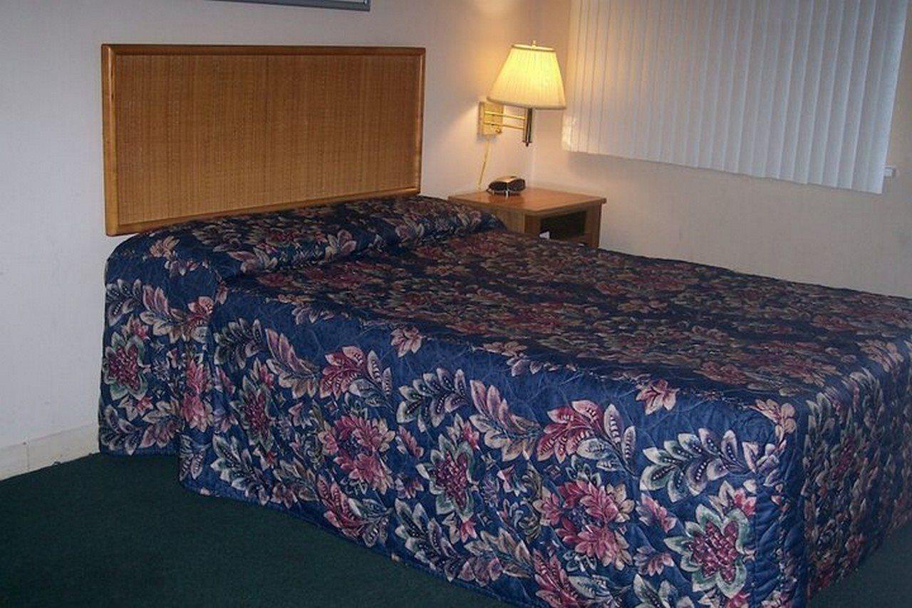 Grand View Motel Beaver Dam מראה חיצוני תמונה