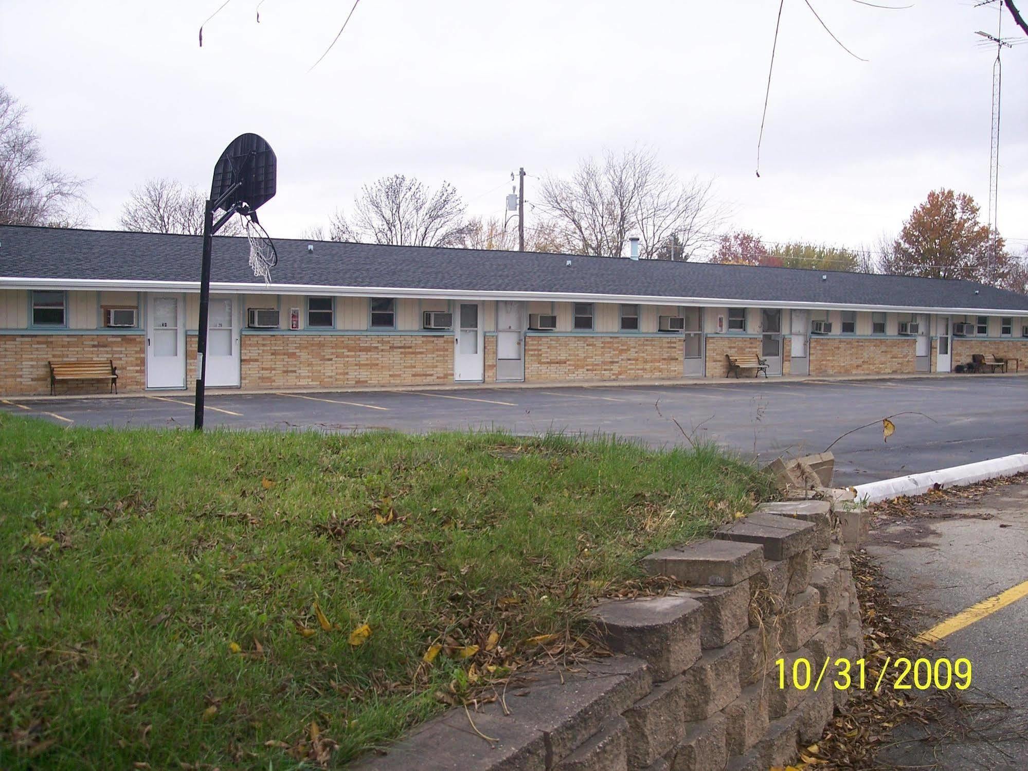 Grand View Motel Beaver Dam מראה חיצוני תמונה