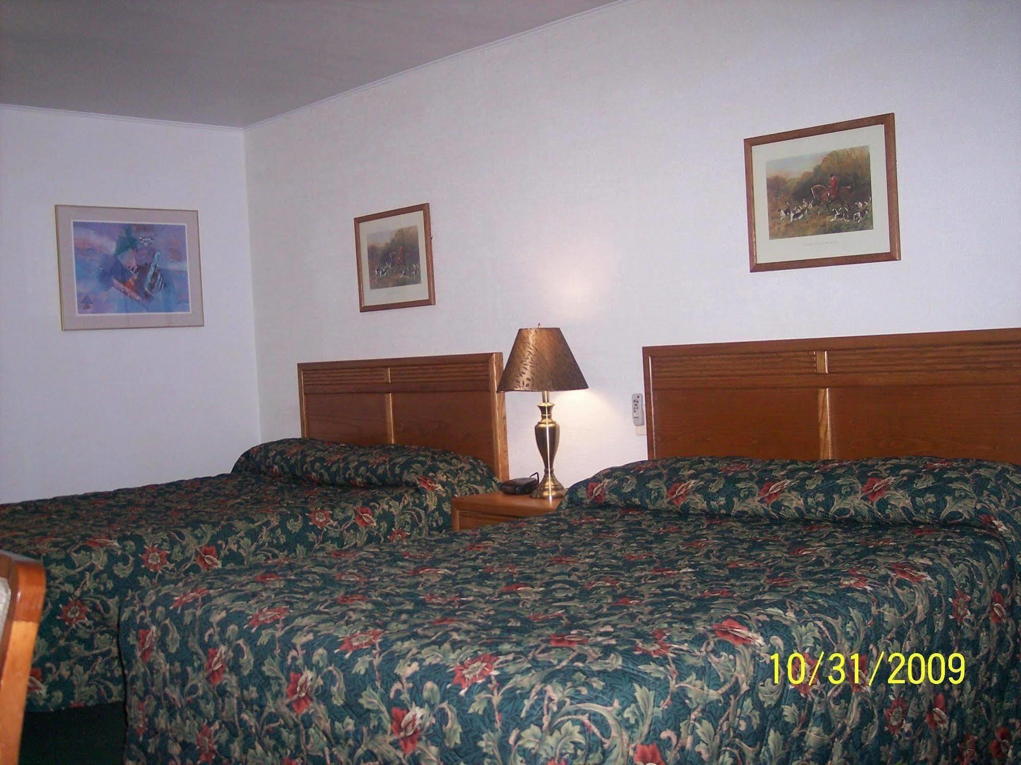 Grand View Motel Beaver Dam מראה חיצוני תמונה