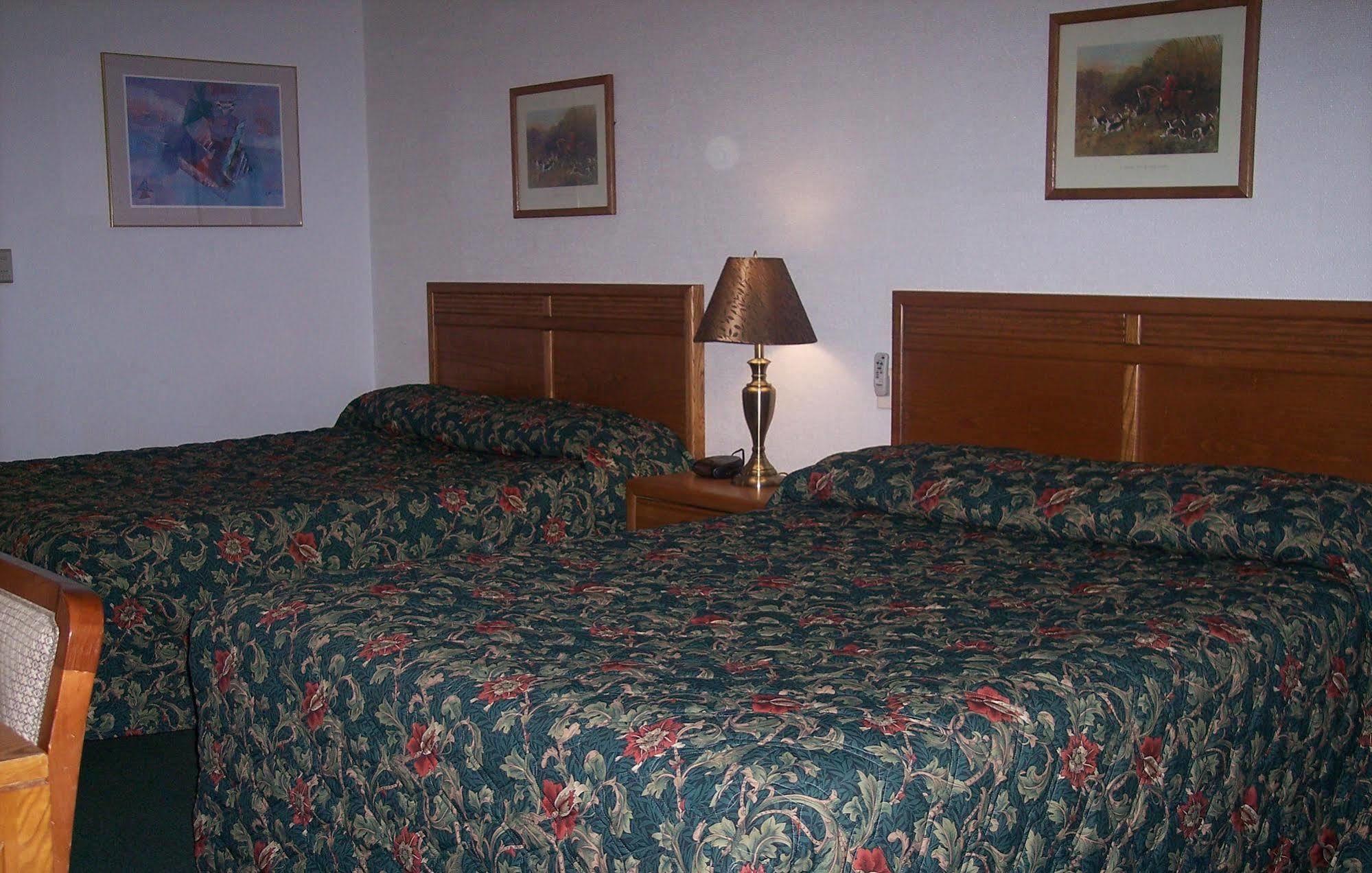 Grand View Motel Beaver Dam מראה חיצוני תמונה